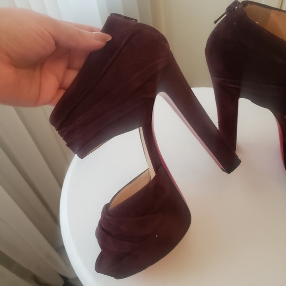 ❤️❤️ SOLD ❤️❤ Christian Louboutin Applique 140 Veau Plump Velour - Picture 4 of 11